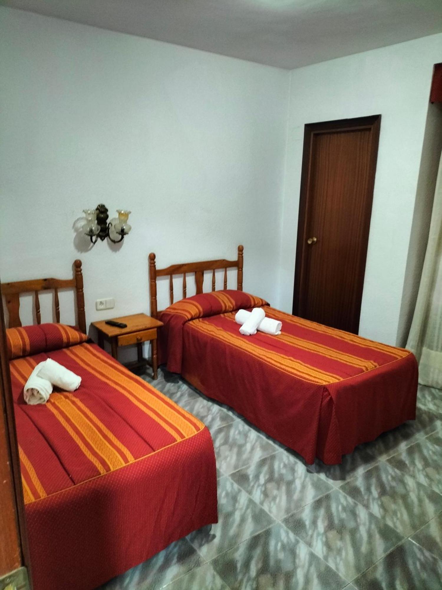 Pension Rioja Quinto ภายนอก รูปภาพ