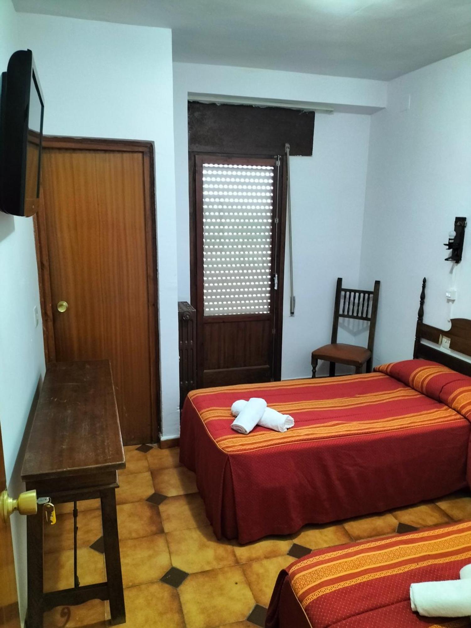 Pension Rioja Quinto ภายนอก รูปภาพ